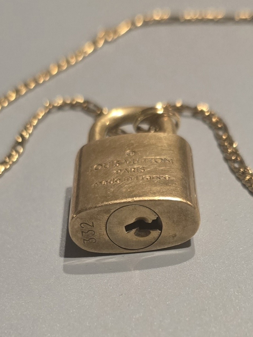 Authentic Louis Vuitton Lock On Unbranded 18k Gold Plated Figaro Necklace - Picture 3 of 3